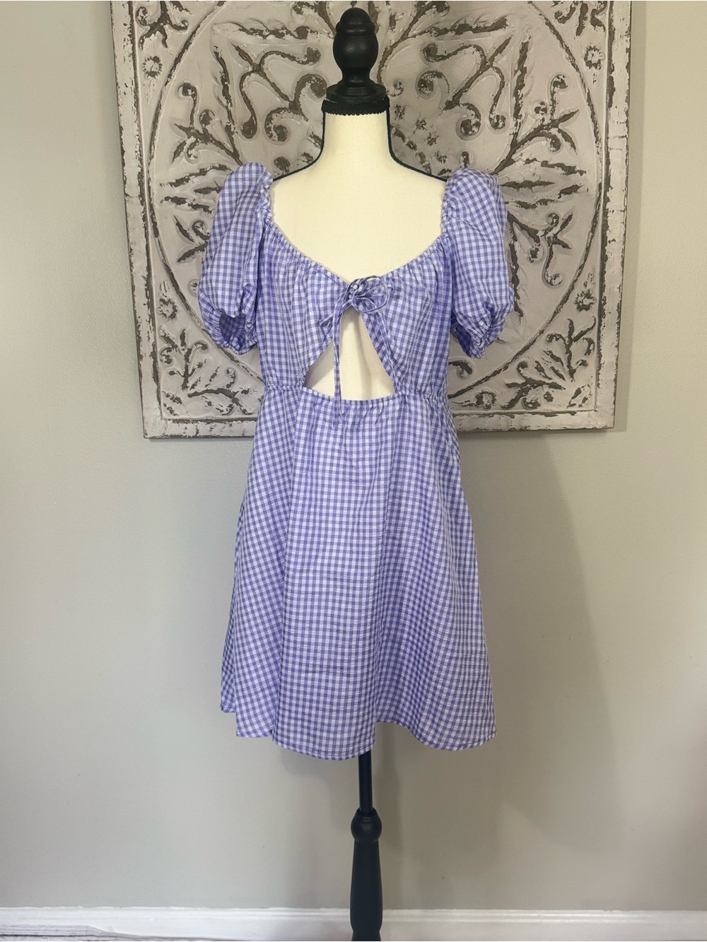 H&M Lavender Gingham Tie-Front Puff Sleeve Blouse